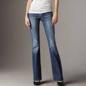 Classic Women's Mid Blue Bootcut Jeans